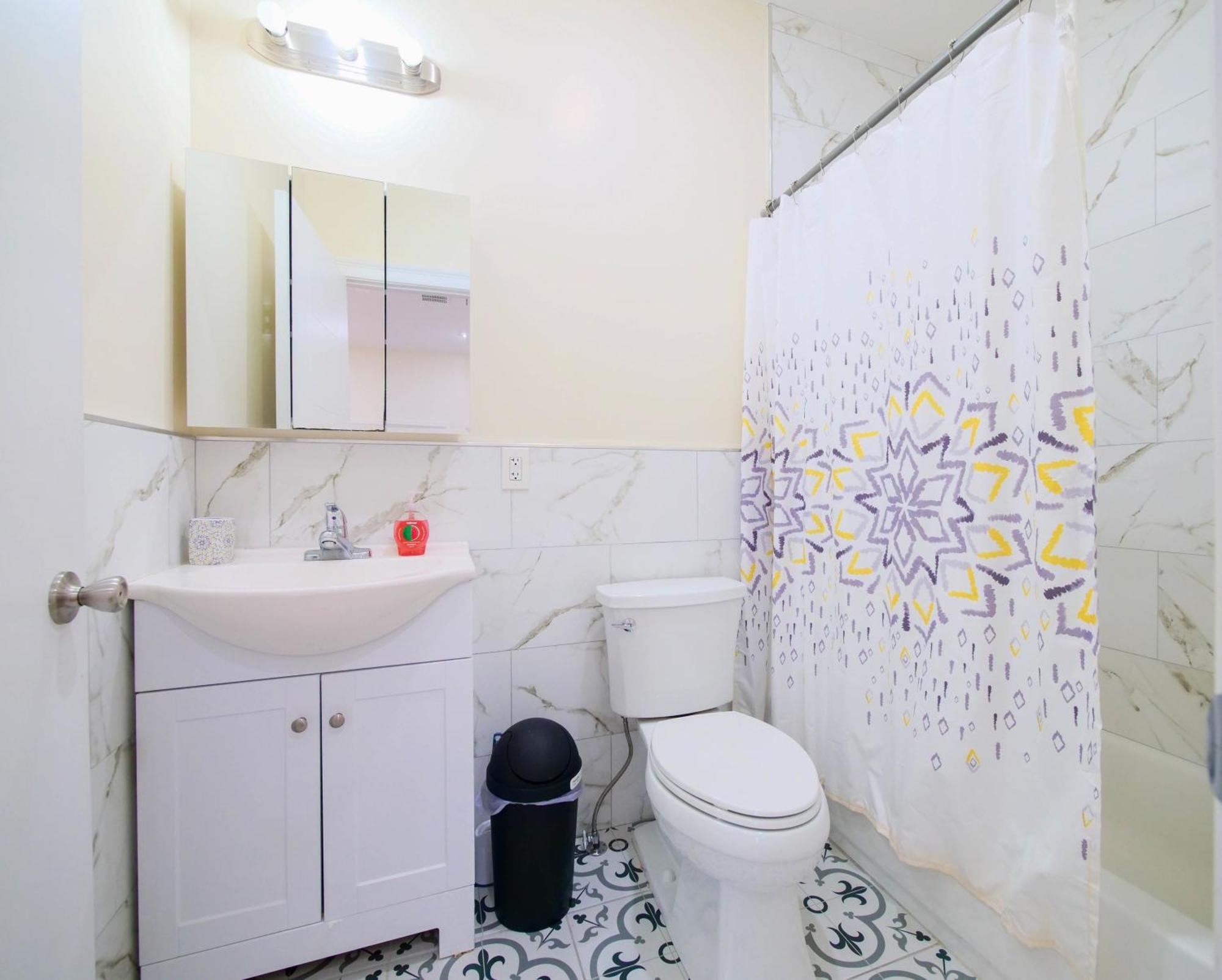 Pleasing 3Br Apt, Mins To Nyc Τζέρσεϊ Εξωτερικό φωτογραφία